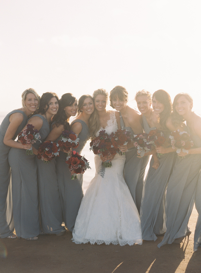 classic-red-and-gray-california-wedding