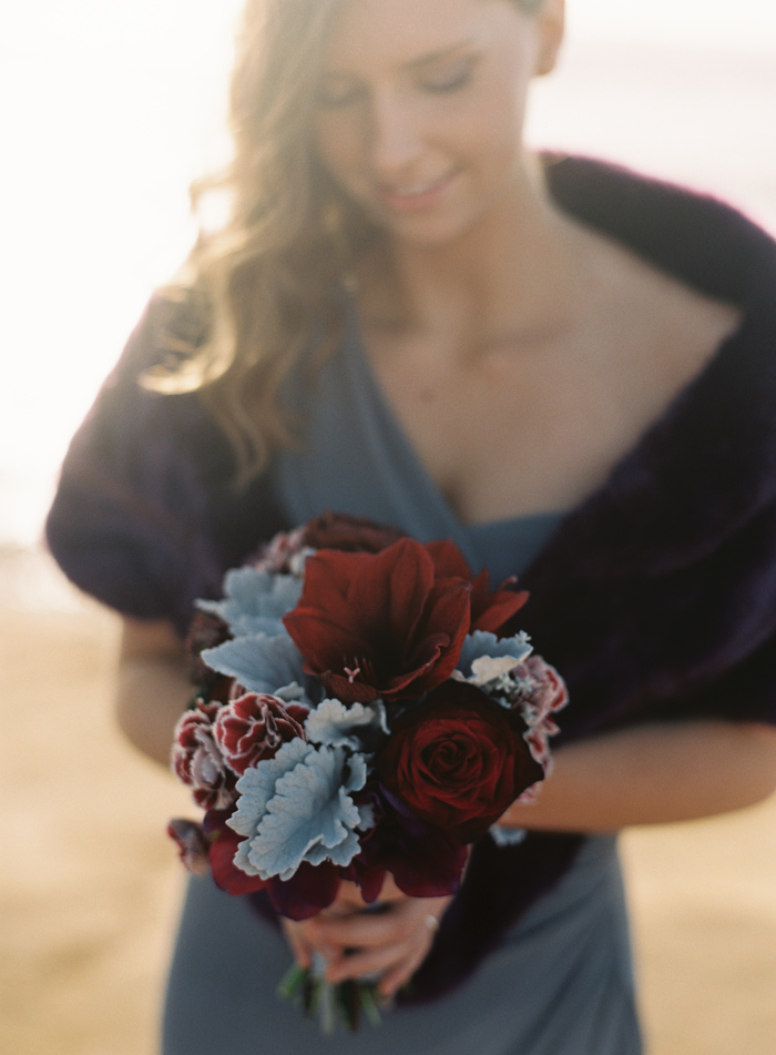 classic-red-and-gray-california-wedding