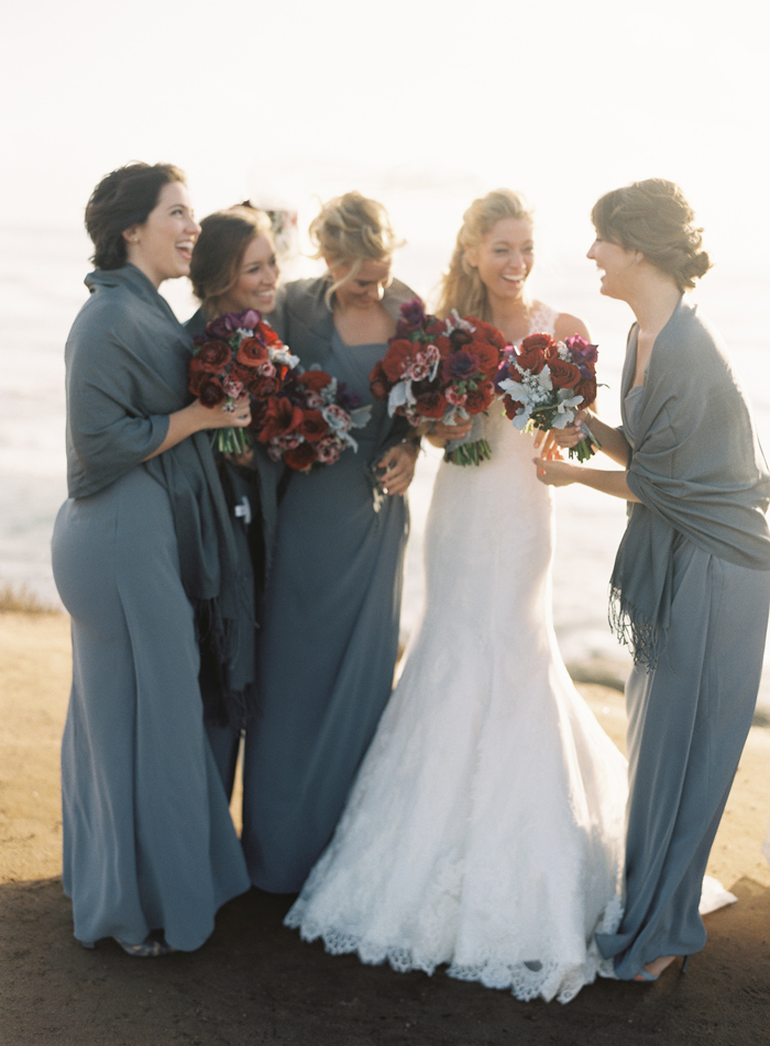 classic-red-and-gray-california-wedding