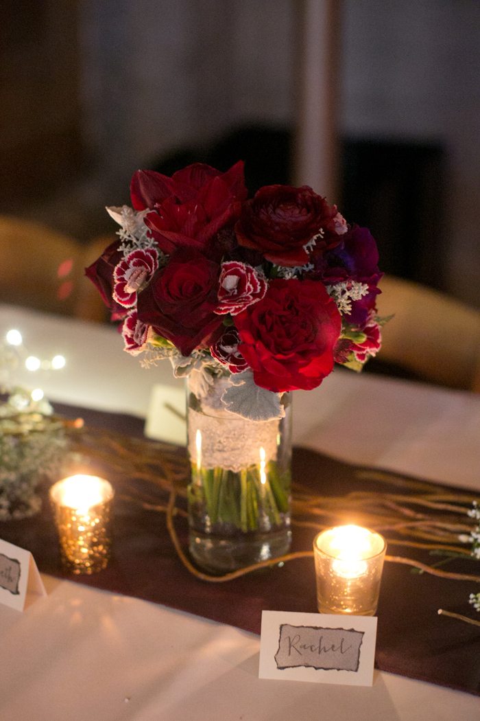 classic-red-and-gray-california-wedding