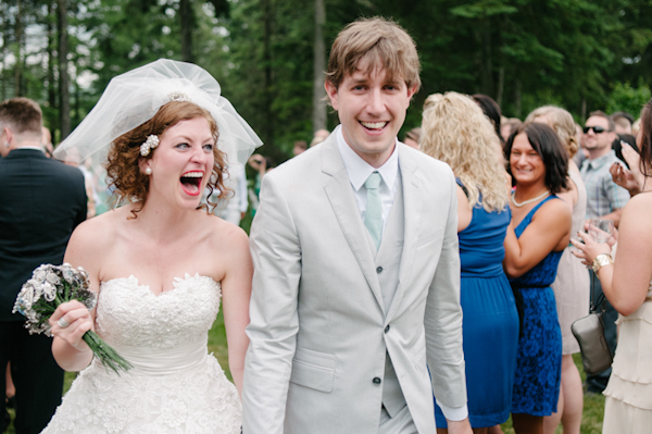 diy-blue-backyard-wedding