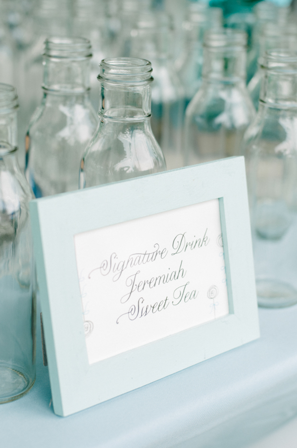 diy-blue-backyard-wedding
