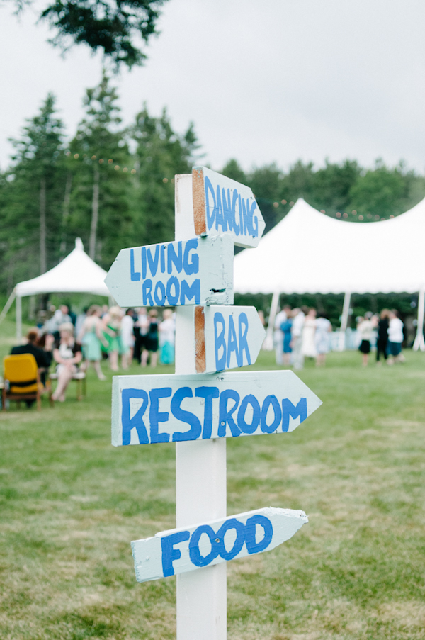 diy-blue-backyard-wedding