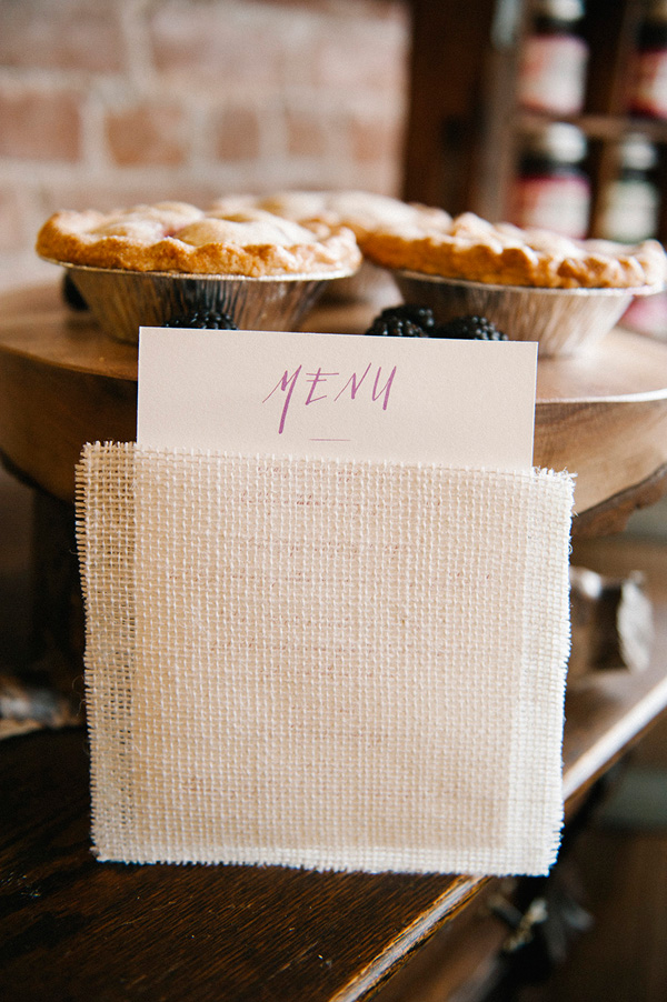 eclectic-vintage-wedding-ideas-in