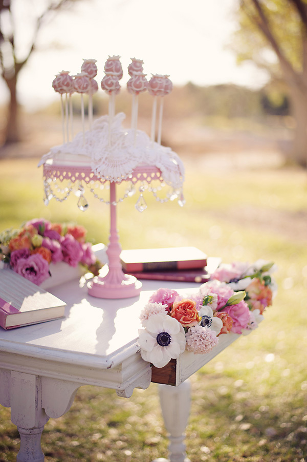 enchanted-garden-wedding-ideas
