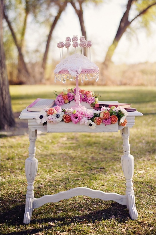 pink and white cake table ideas