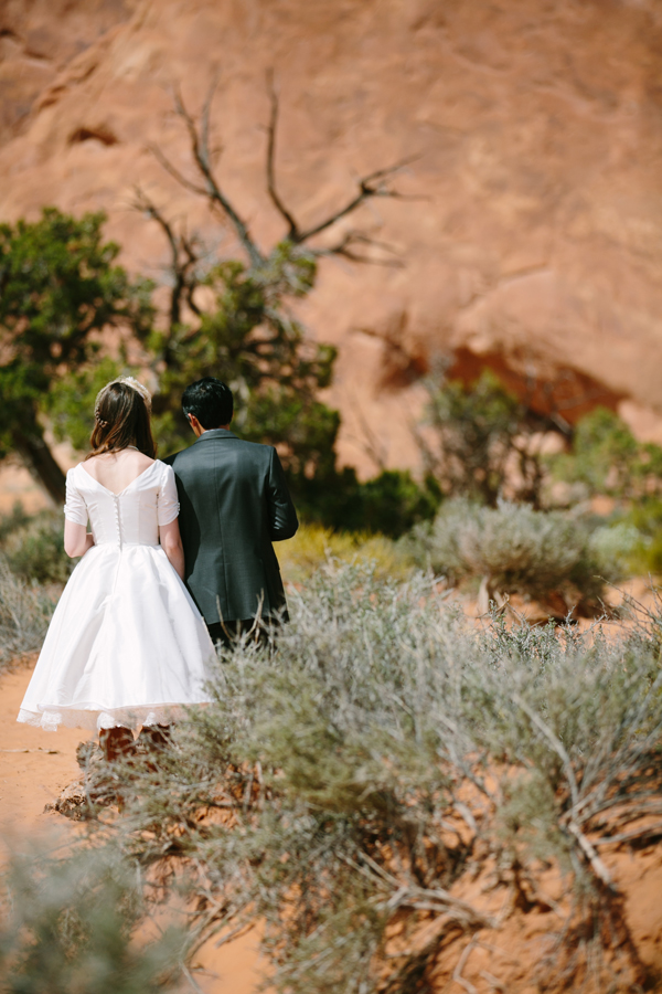 free-spirited-wedding-in-moabutah