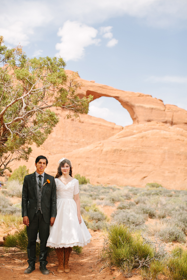 free-spirited-wedding-in-moabutah