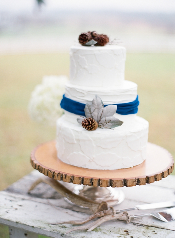 glamorous-woodsy-wedding-inspiration