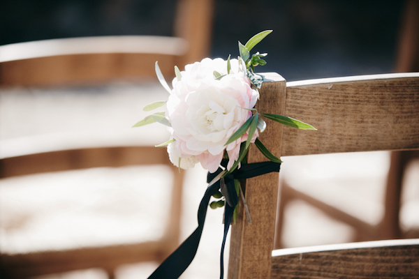 new-zealand-black-and-pink-wedding