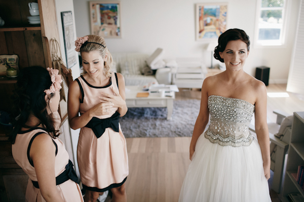 new-zealand-black-and-pink-wedding