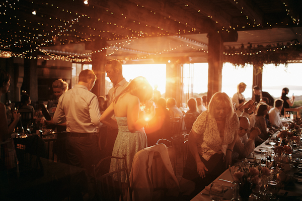 new-zealand-black-and-pink-wedding