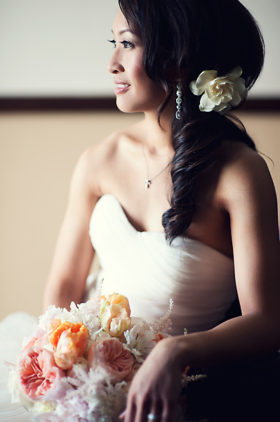 peach-and-teal-multicultural-wedding