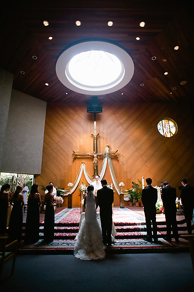 peach-and-teal-multicultural-wedding