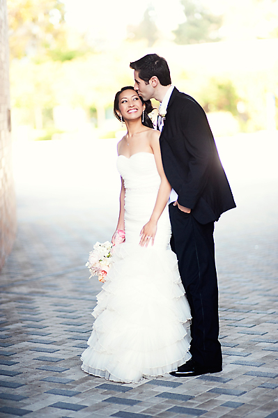 peach-and-teal-multicultural-wedding