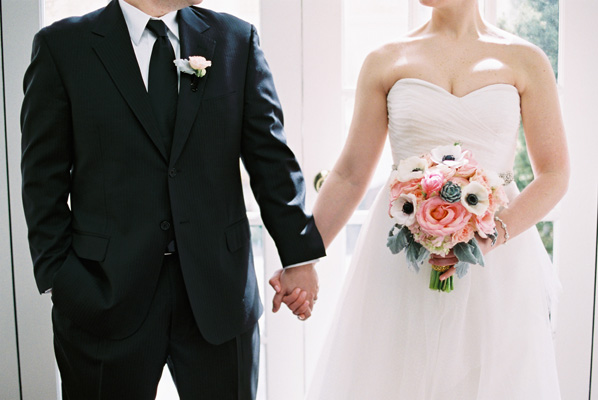 playful-pink-and-gold-wedding