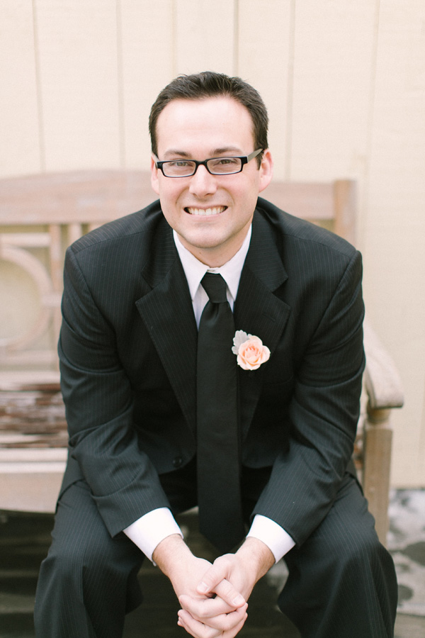 playful-pink-and-gold-wedding