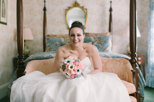 playful-pink-and-gold-wedding