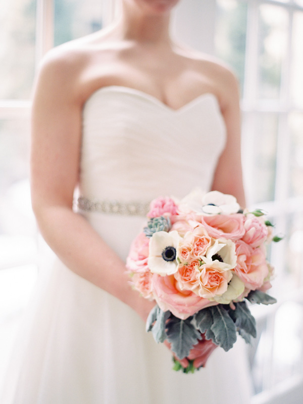 playful-pink-and-gold-wedding