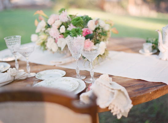 romantic-vintage-wedding-inspiration