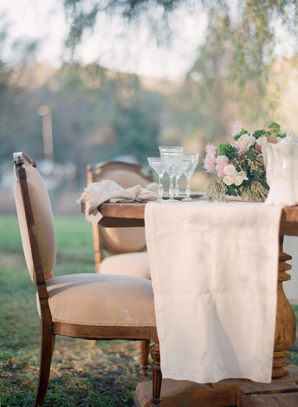 romantic-vintage-wedding-inspiration