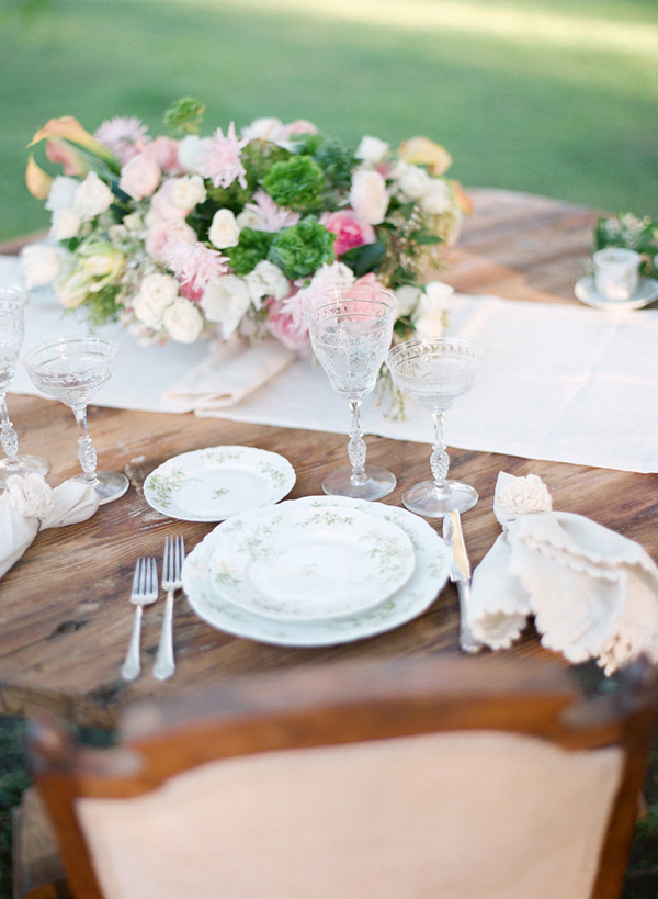 romantic-vintage-wedding-inspiration