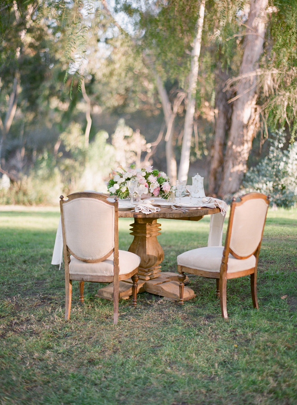romantic-vintage-wedding-inspiration