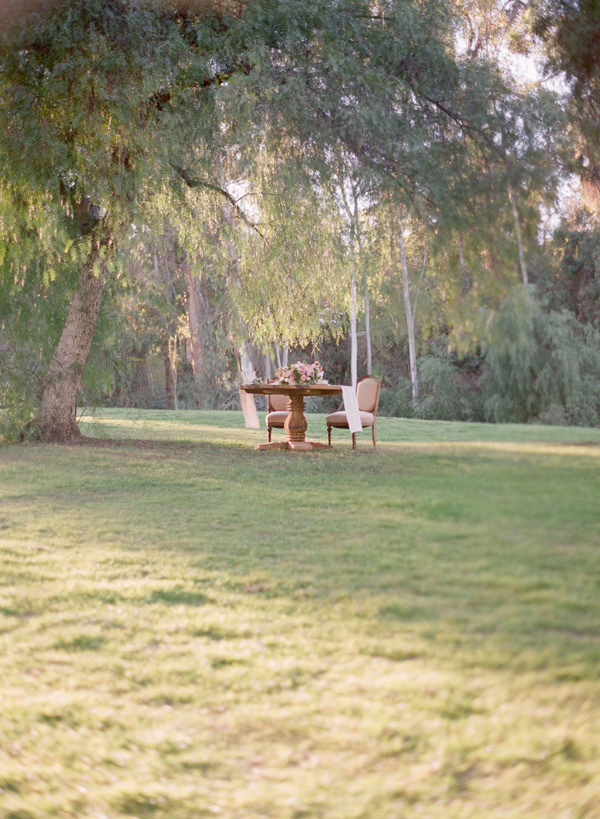 romantic-vintage-wedding-inspiration