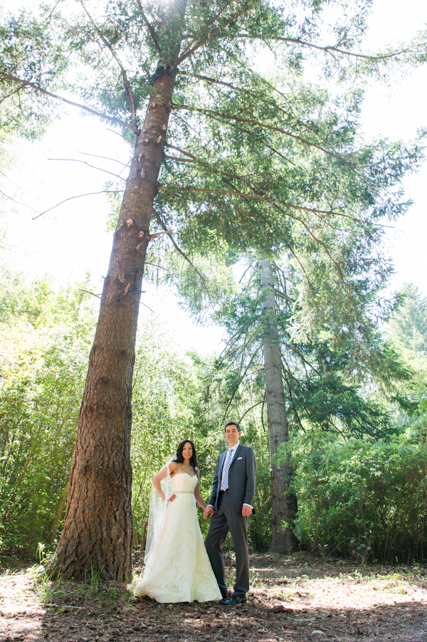 rustic-blue-and-white-wedding