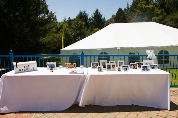 rustic-blue-and-white-wedding