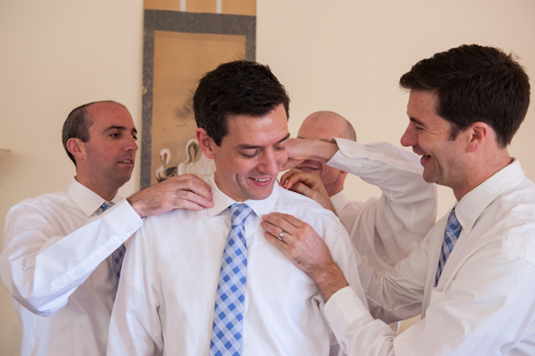 rustic-blue-and-white-wedding