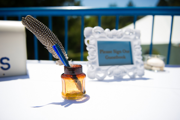 rustic-blue-and-white-wedding