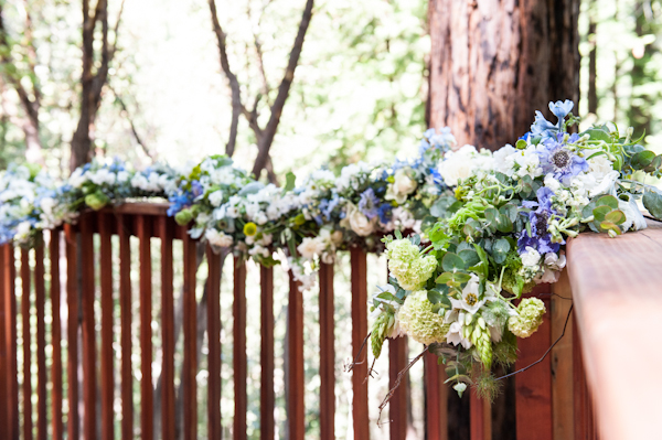 rustic-blue-and-white-wedding