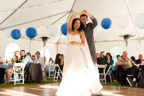 rustic-blue-and-white-wedding
