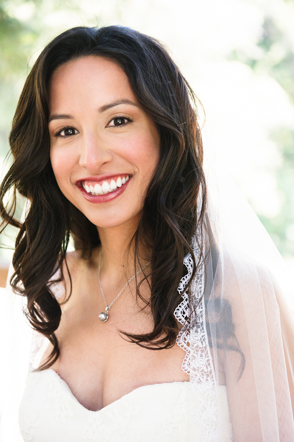 rustic-blue-and-white-wedding
