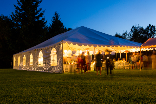 rustic-blue-and-white-wedding