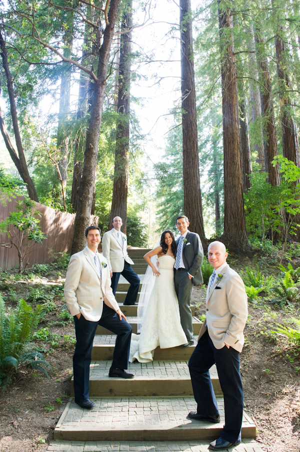 rustic-blue-and-white-wedding
