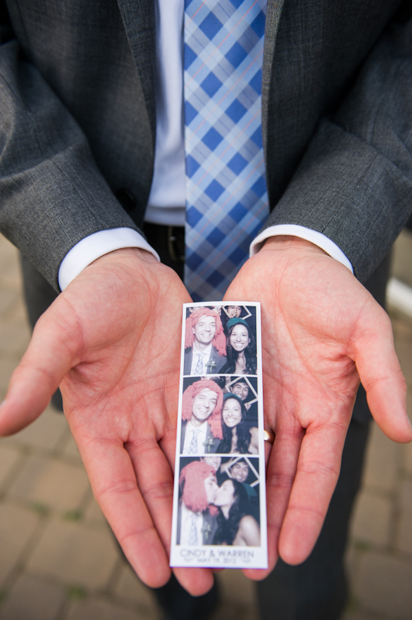 rustic-blue-and-white-wedding