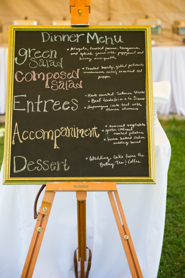 rustic-blue-and-white-wedding