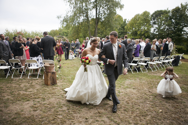 rustic-fall-wedding-in-belgrade-maine