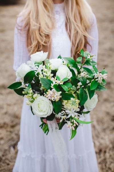 rustic-ideas-with-white-wedding