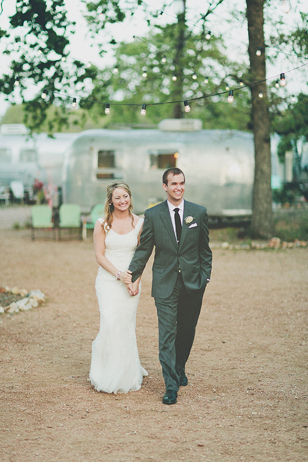 rustic-pink-wedding-at-three-points