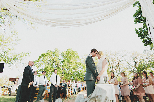 rustic-pink-wedding-at-three-points