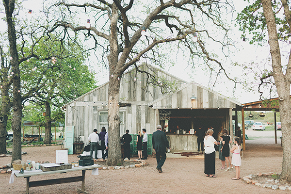 rustic-pink-wedding-at-three-points