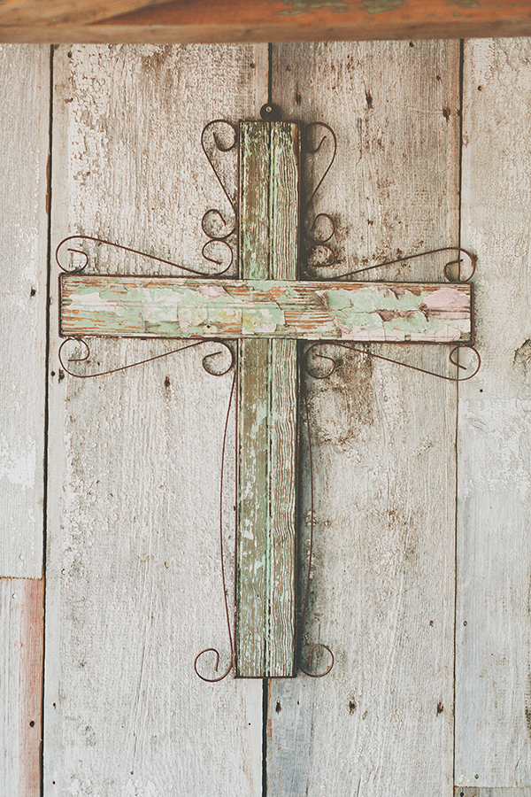 rustic-pink-wedding-at-three-points