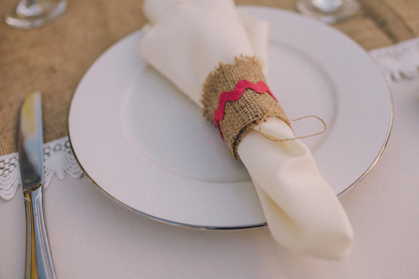 rustic-vintage-wedding-at-bates-nut-farm