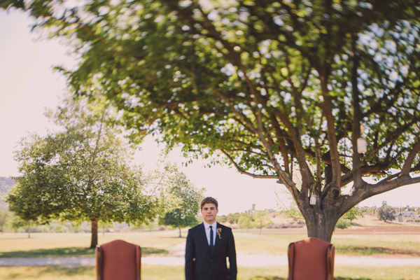 rustic-vintage-wedding-at-bates-nut-farm