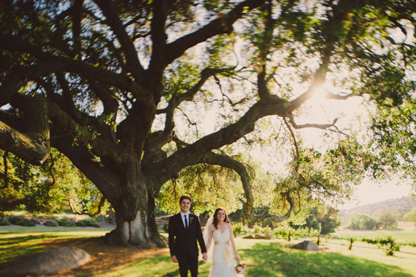 rustic-vintage-wedding-at-bates-nut-farm