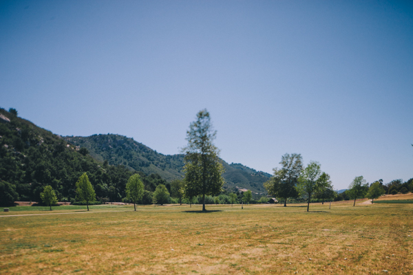 rustic-vintage-wedding-at-bates-nut-farm