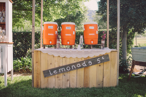 rustic-vintage-wedding-at-bates-nut-farm